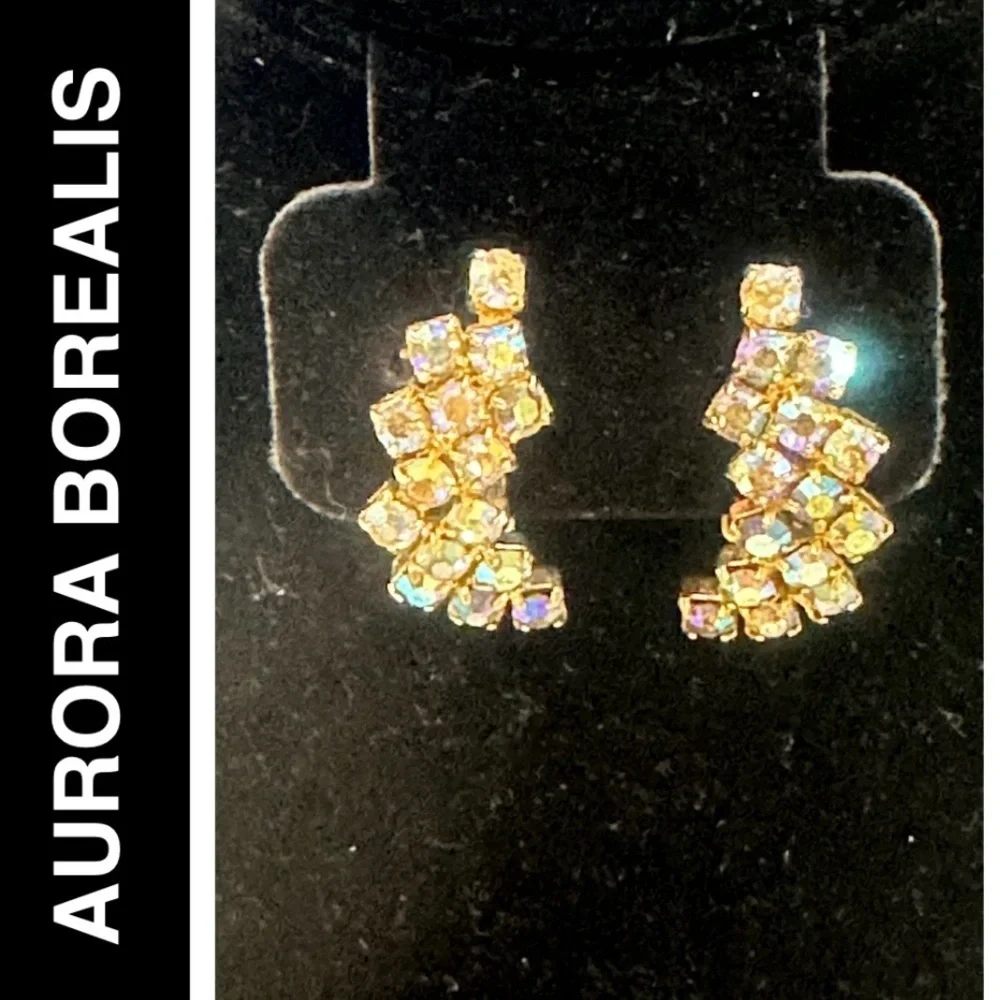 Vintage Aurora Borealis AB Rhinestone Clip-On Earrings - Picture 7 of 7